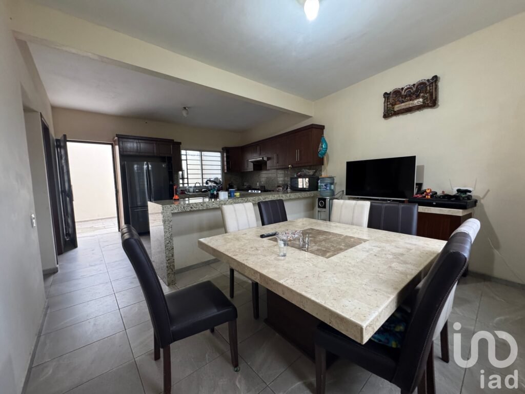 Casa en VENTA en TEPOZTLÁN. CASA MARIPOSAS.