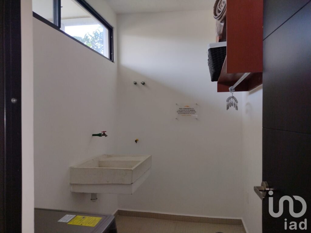 CASA EN VENTA RESIDENCIAL CUMBRES BOCA DEL RIO MOD FUJI