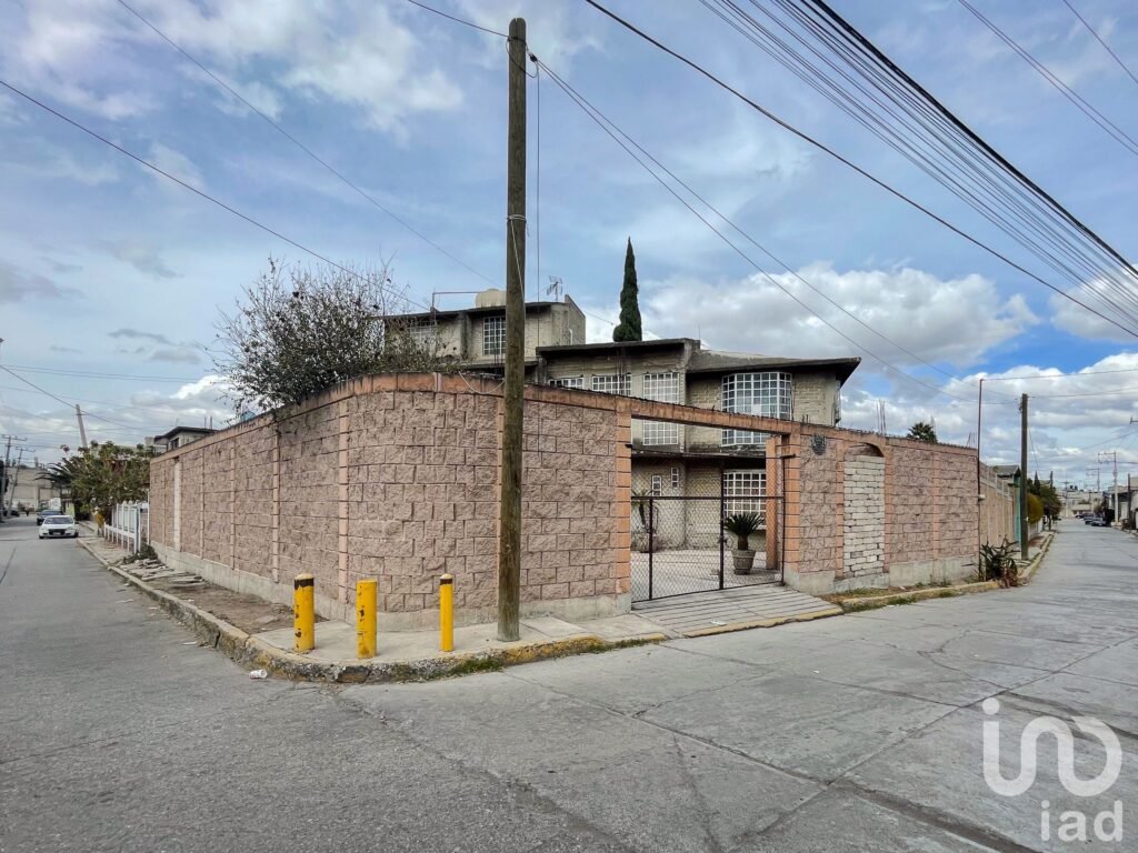 CASA EN VENTA EN GUADALUPE VICTORIA , ECATEPEC