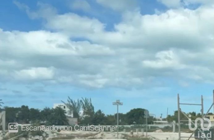 Terreno en Puerto Madero en Playa Chelem, Yucatan.