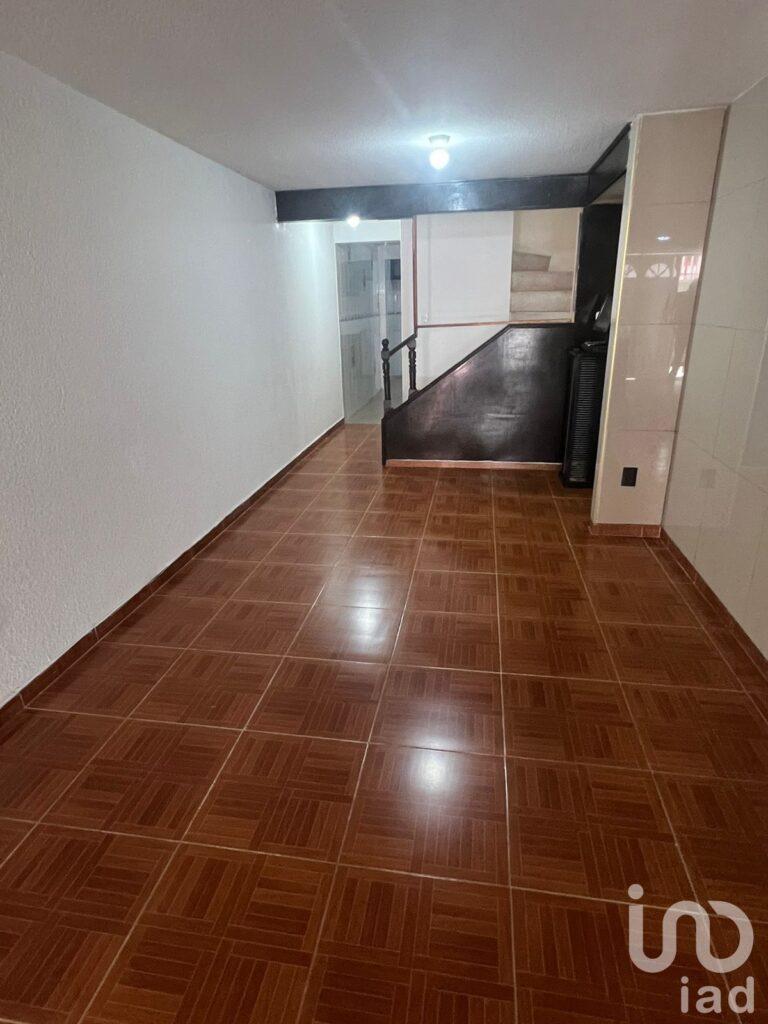 CASA EN VENTA EN BOSQUE DE LOS CEDROS, LOS HEROES TECAMAC