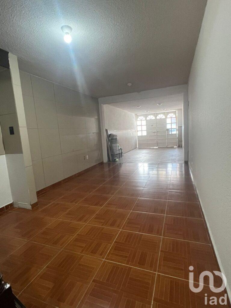 CASA EN VENTA EN BOSQUE DE LOS CEDROS, LOS HEROES TECAMAC