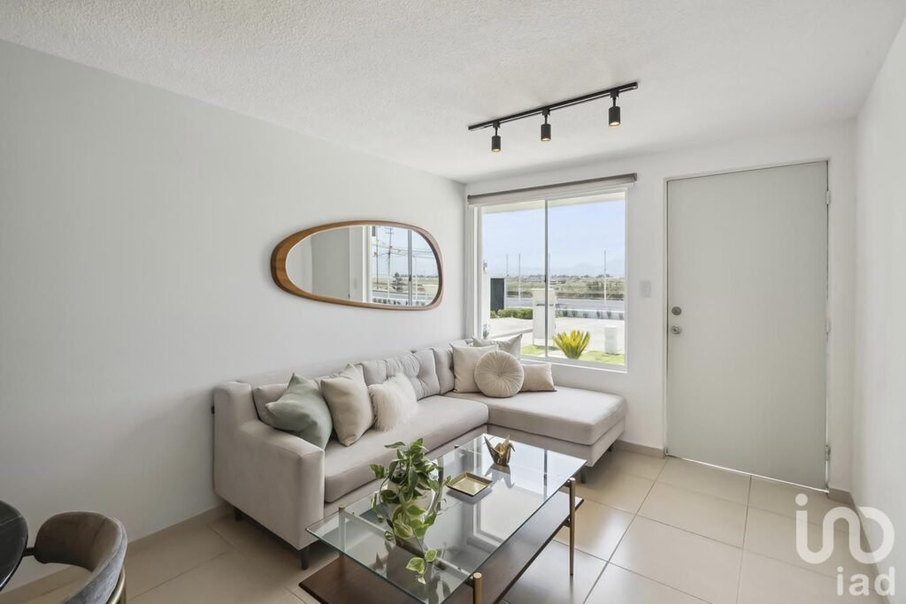 Casa en Venta Modelo Ciprés 4 Recámaras, Los Héroes Chalco.