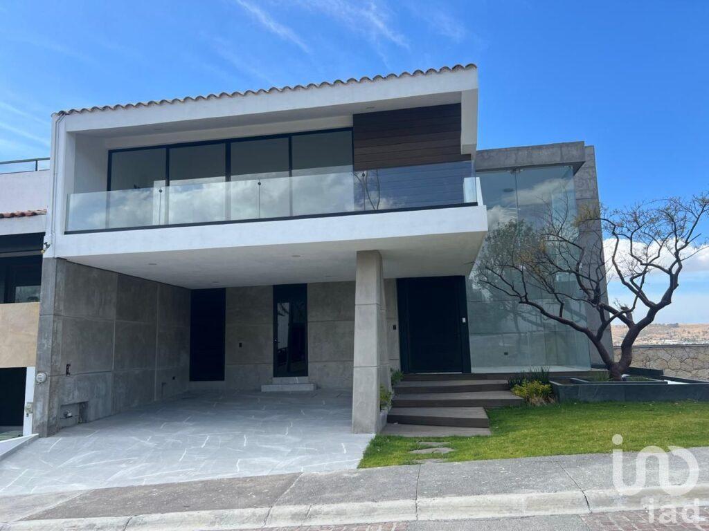 Casa en Venta en Lomas de Angelópolis III GR1 (Chedraui)