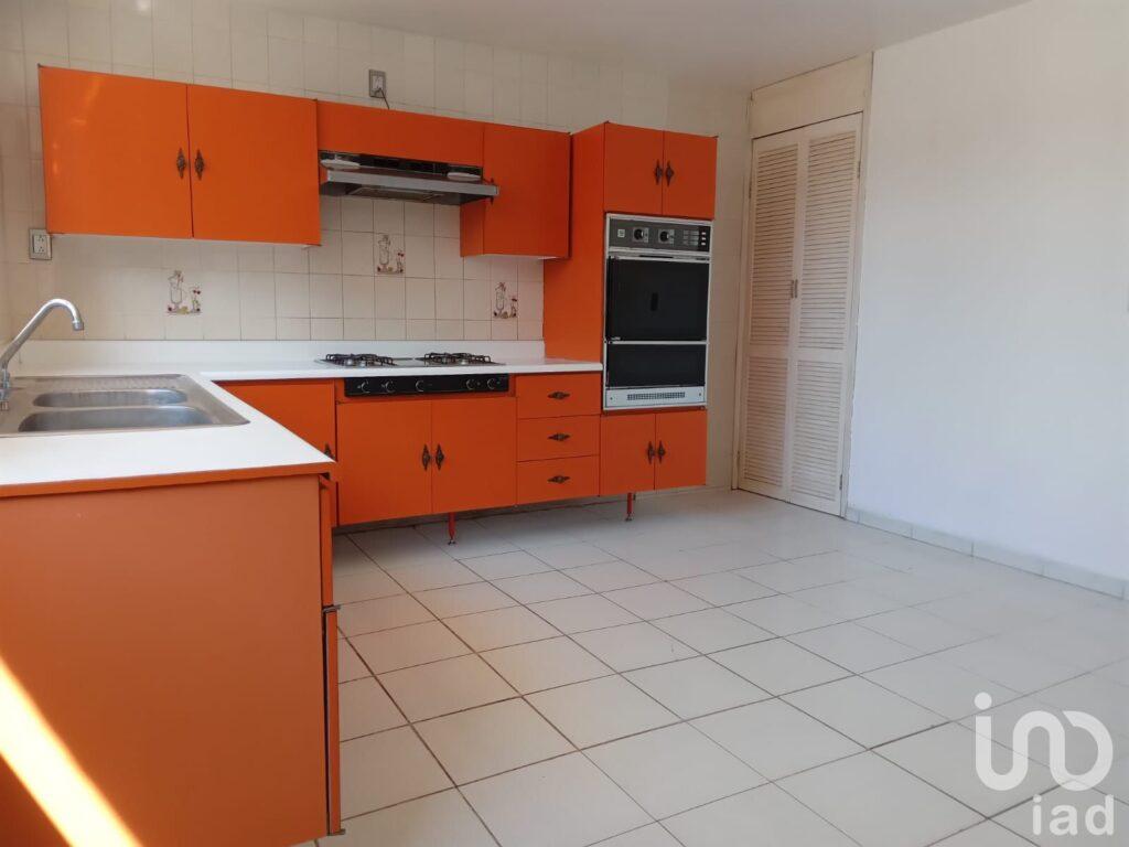 Se vende casa en Privada Samuel Arias y Soria, Valle de San Javier, Pachuca, Hidalgo