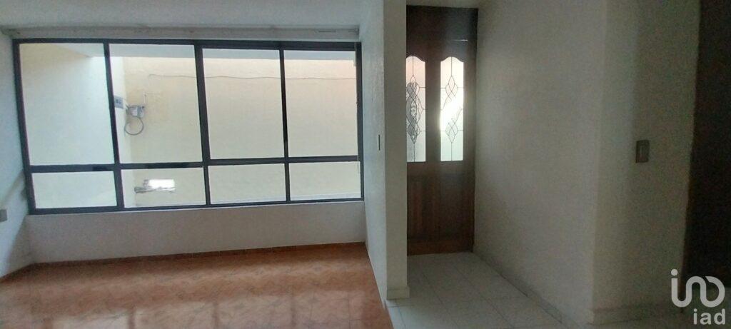 Se vende casa en Privada Samuel Arias y Soria, Valle de San Javier, Pachuca, Hidalgo