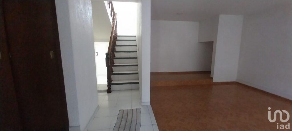 Se vende casa en Privada Samuel Arias y Soria, Valle de San Javier, Pachuca, Hidalgo