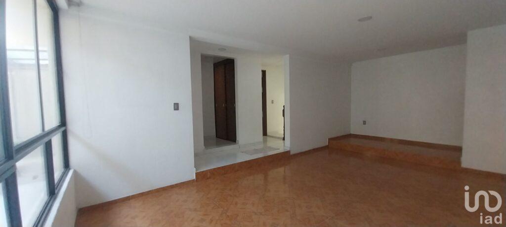 Se vende casa en Privada Samuel Arias y Soria, Valle de San Javier, Pachuca, Hidalgo