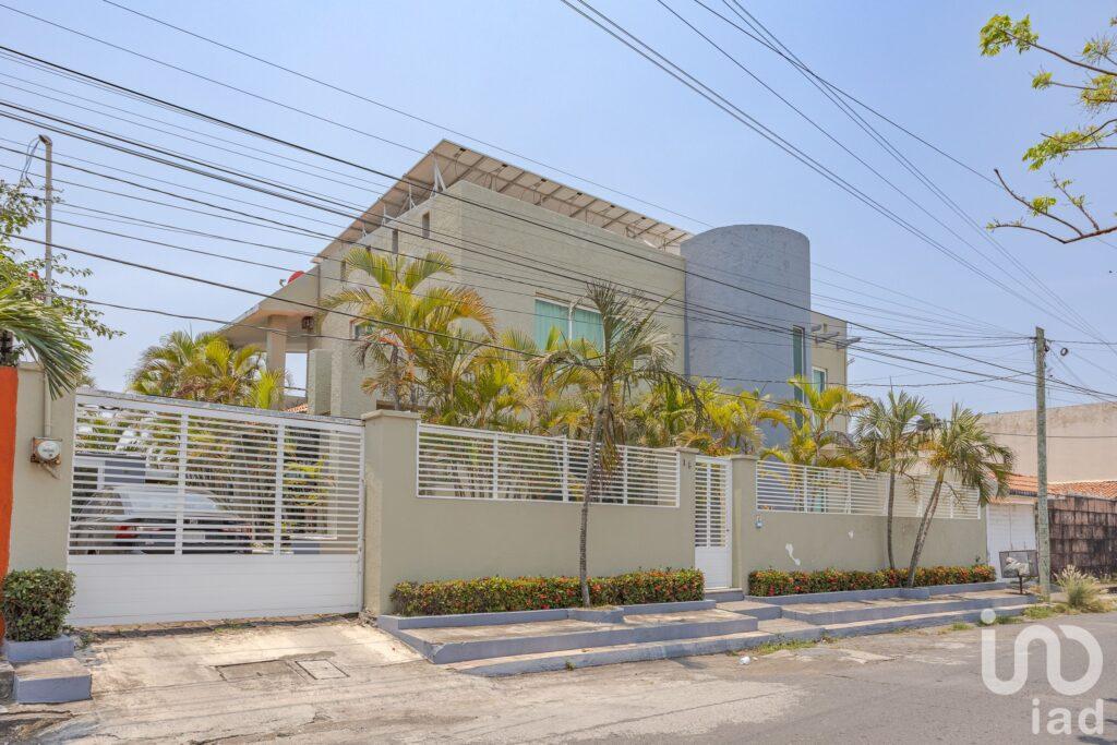 Casa en venta en colonia Graciano Sanchez, Boca del Rio, Veracruz