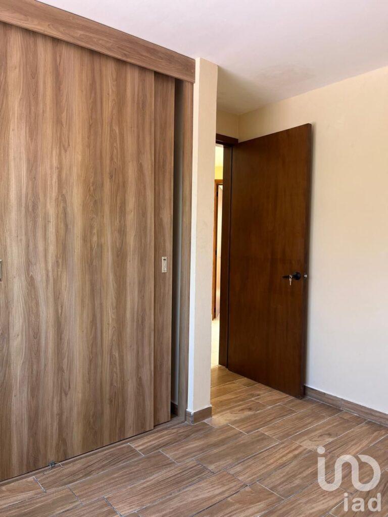 Se vende casa en desarrollo los reyes la paz