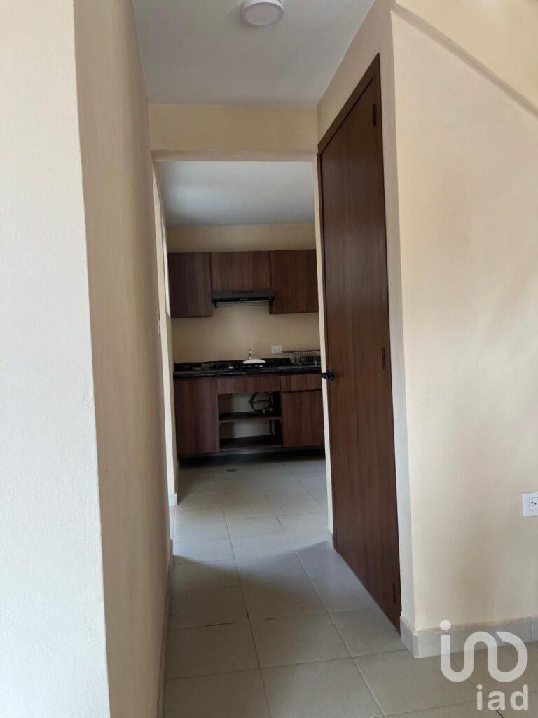 Se vende casa en desarrollo los reyes la paz