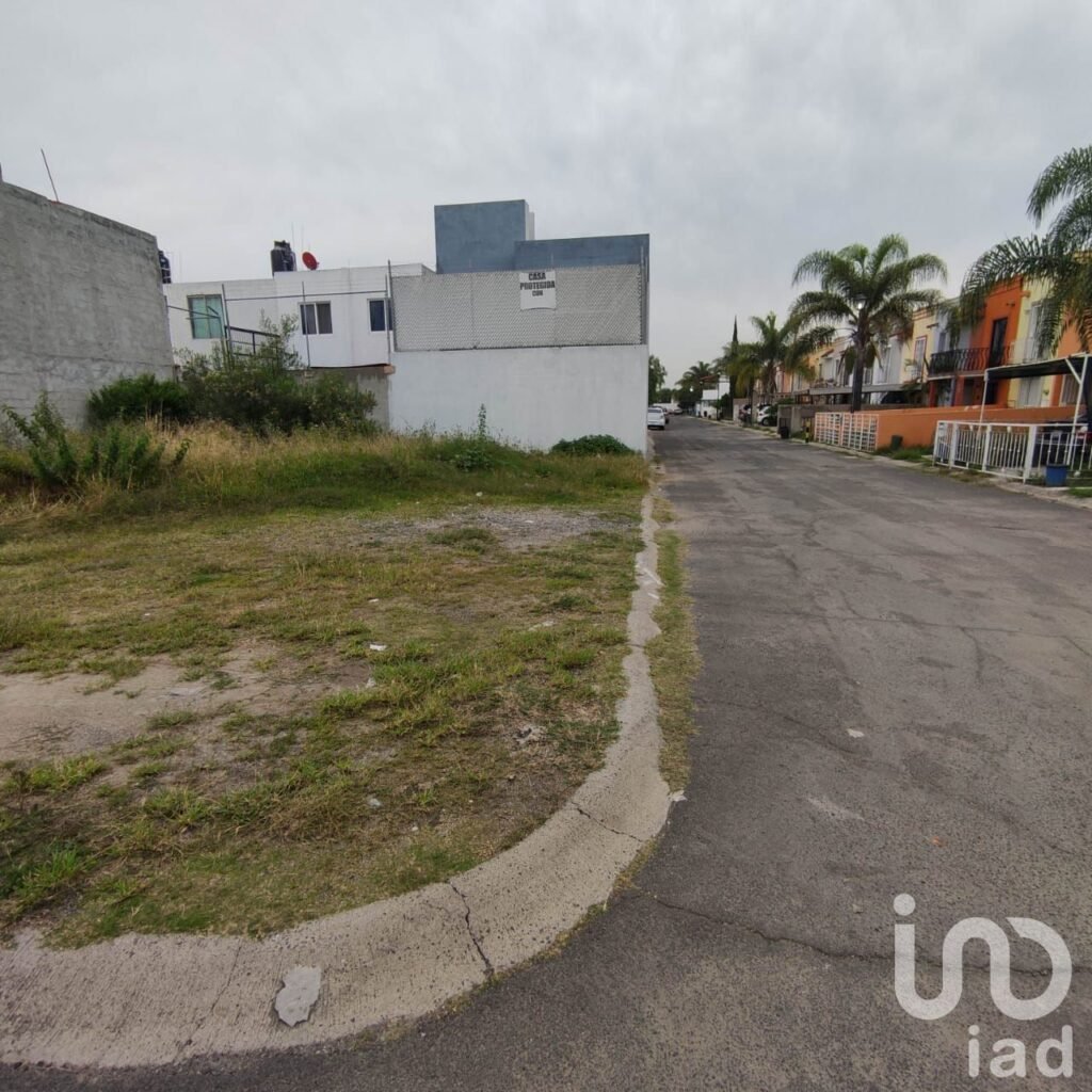 Se Vende Terreno en esquina, Real del Valle Tlajomulco