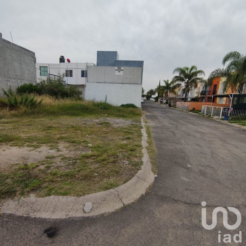 Se Vende Terreno en esquina, Real del Valle Tlajomulco