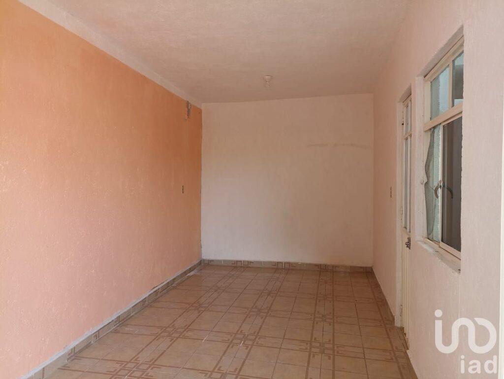 CASA CON ALBERCA EN VENTA FRACCIONAMIENTO LA MORENA, YAUTEPEC MORELOS