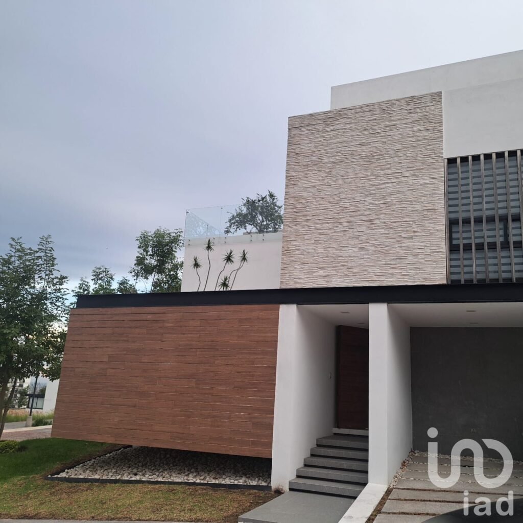Venta de Casa en Gran Reserva Lomas de Algelopólis