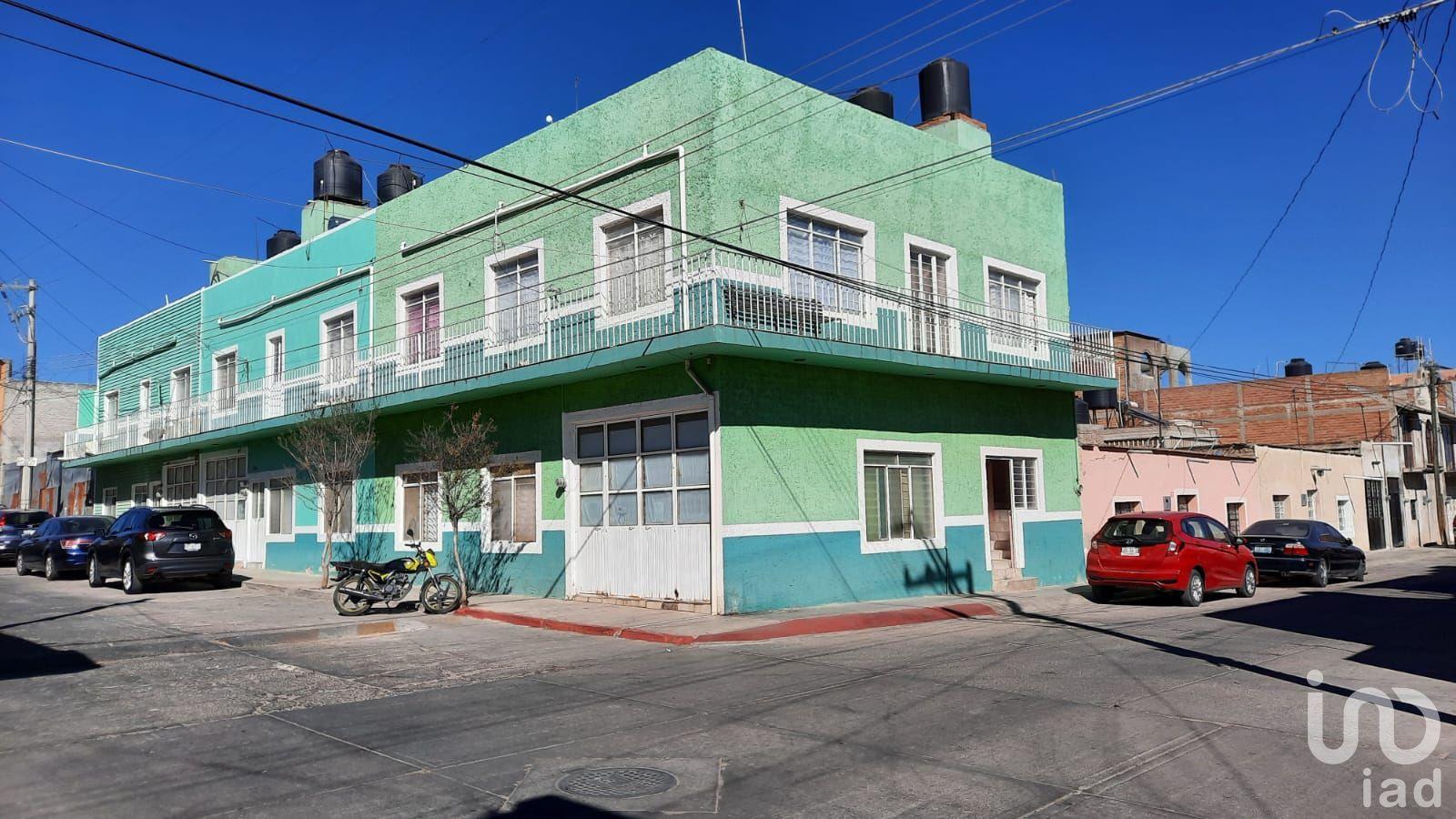 Amplio departamento en Venta en Centro de Villa Hidalgo, Jalisco