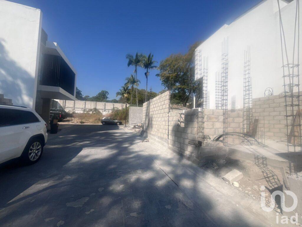 Terreno en venta en Zona Norte, fraccionamiento con vigilancia 24/7