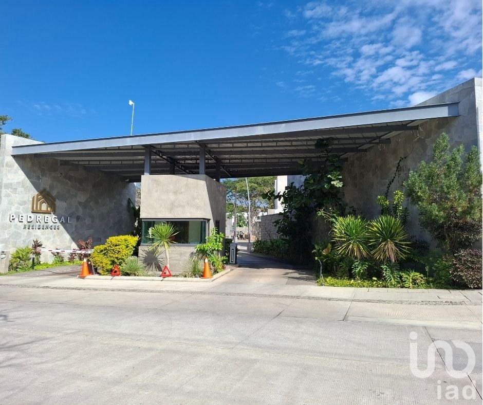 CASA EN VENTA AL NORTE DE LA CIUDAD DE COLIMA, COTO PRIVADO