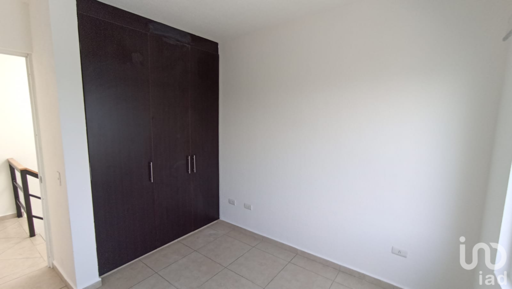 Casa en Paseo del Fraile 2, Int 8, Paseos del Bosque, Corregidora, Querétaro, C.P. 76910