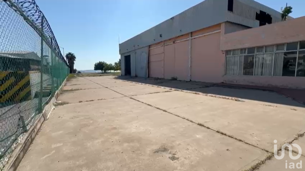 TERRENO CON BODEGA EN VENTA, PARQUE BONFIL. MAZATLÁN, SINALOA.