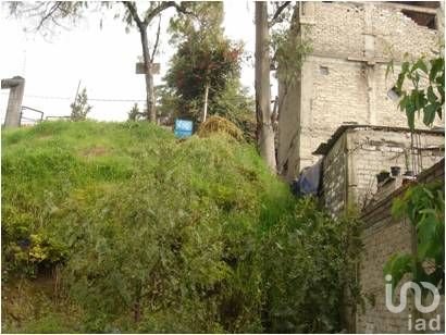 Terreno en venta en Las Aguilas, cerca de Santa Fé