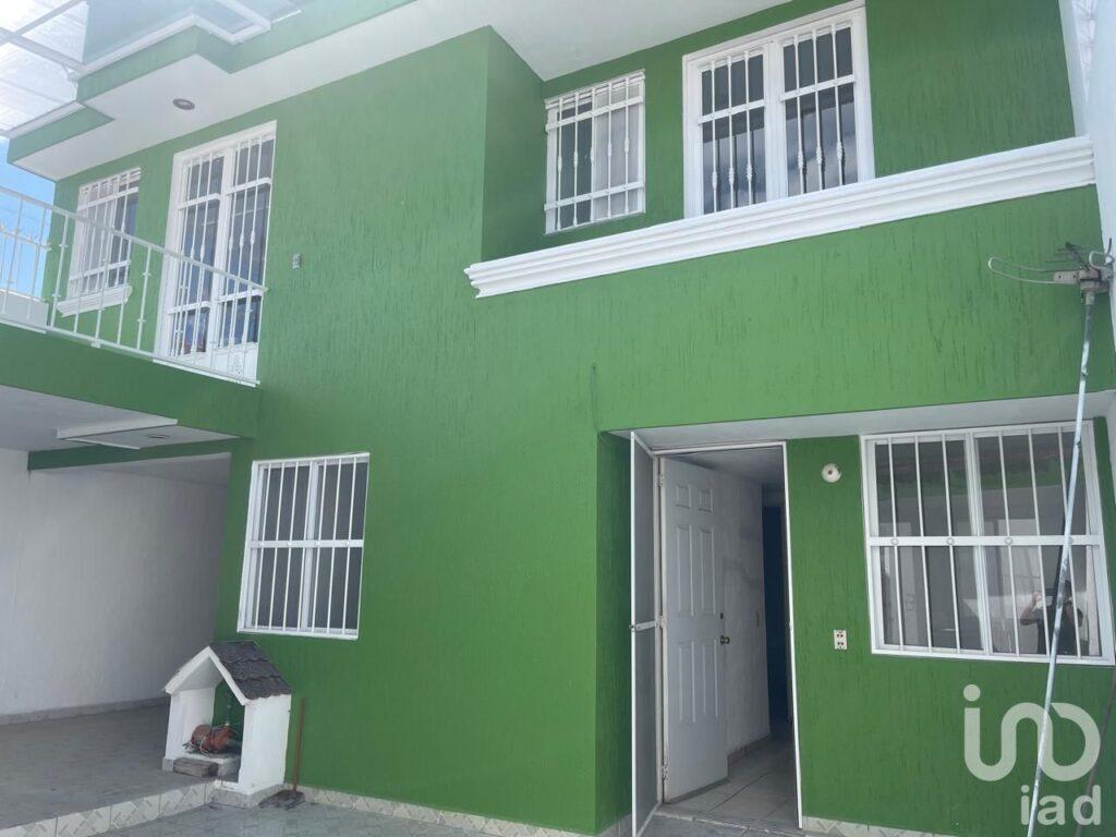 VENTA DE CASA EN MISION DEL VALLE CERCA DE CIUDAD HOSPITAL MORELIA