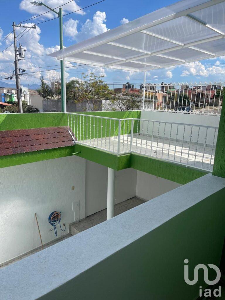 VENTA DE CASA EN MISION DEL VALLE CERCA DE CIUDAD HOSPITAL MORELIA