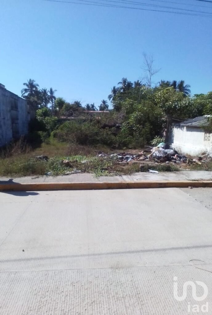 Venta de terreno de 400 M2 en Acapulco a 5 min de la playa