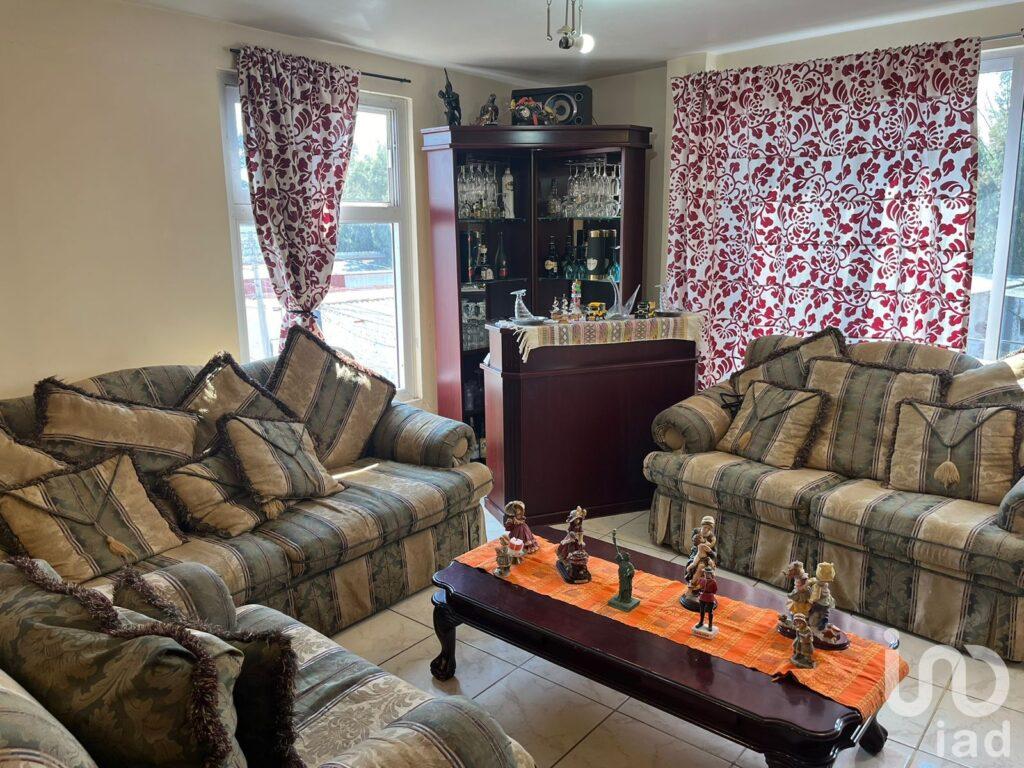 Venta de casa y 3 departamentos en Chipilo, Puebla