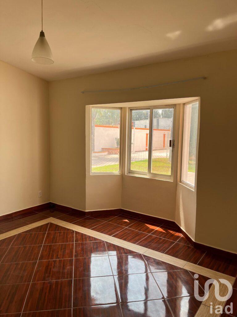 Venta de casa y 3 departamentos en Chipilo, Puebla