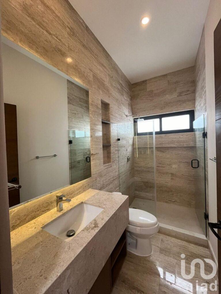 Residencia de Lujo en Lagos del Sol