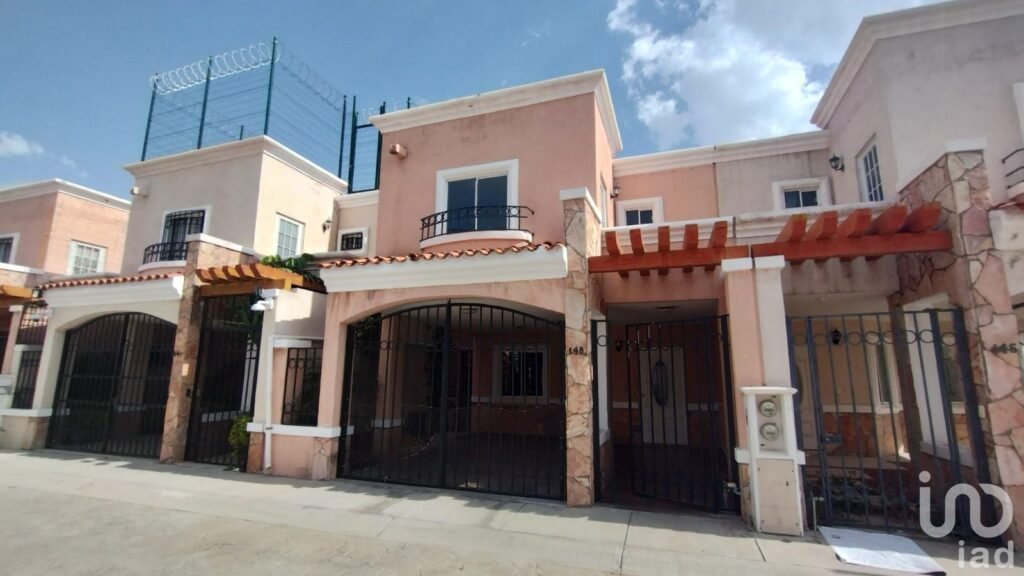 CASA EN VENTA EN FRACCIONAMIENTO ESMERALDA ,ZEMPOALA,HGO.