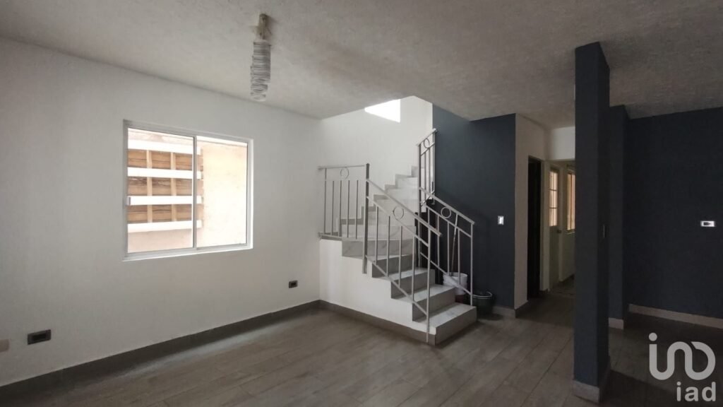 CASA EN VENTA EN FRACCIONAMIENTO ESMERALDA ,ZEMPOALA,HGO.