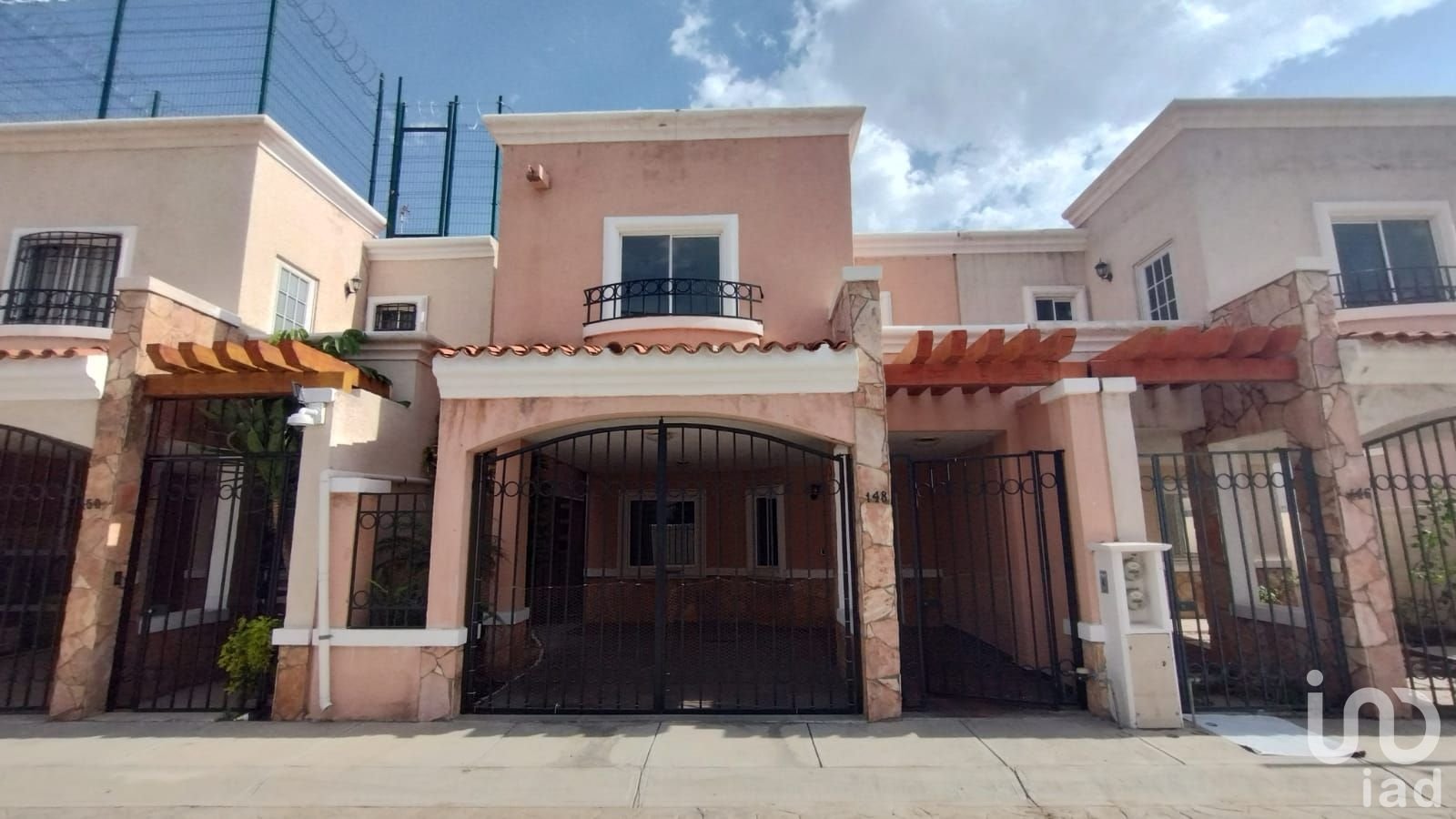 CASA EN VENTA EN FRACCIONAMIENTO ESMERALDA ,ZEMPOALA,HGO.