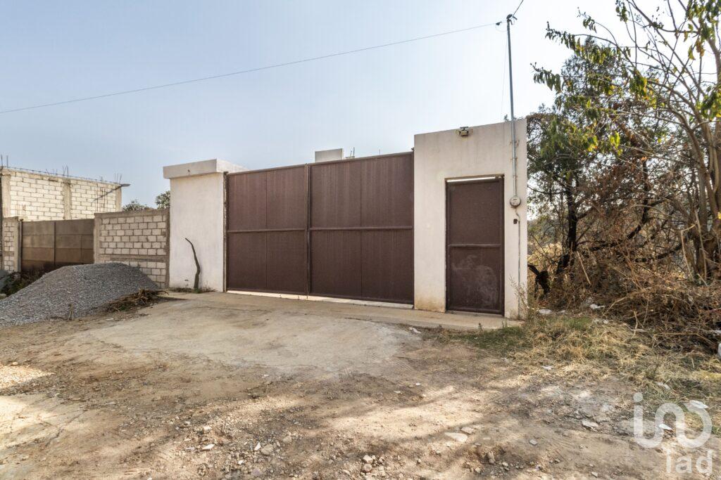 Casa en venta con alberca en Lomas Tzompantle Cuernavaca Morelos