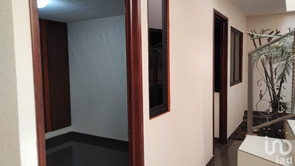 Oficina en Renta en Juan Alvarez, Toluca, México.