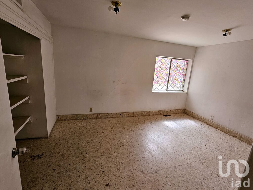 Local en renta por Raza y Lopez