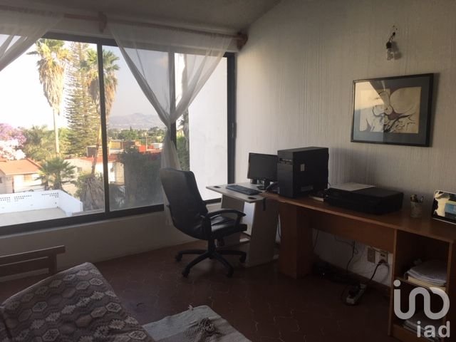 CASA EN RENTA EN ZONA DORADA,