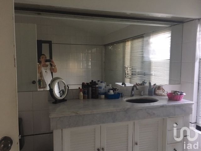 CASA EN RENTA EN ZONA DORADA,