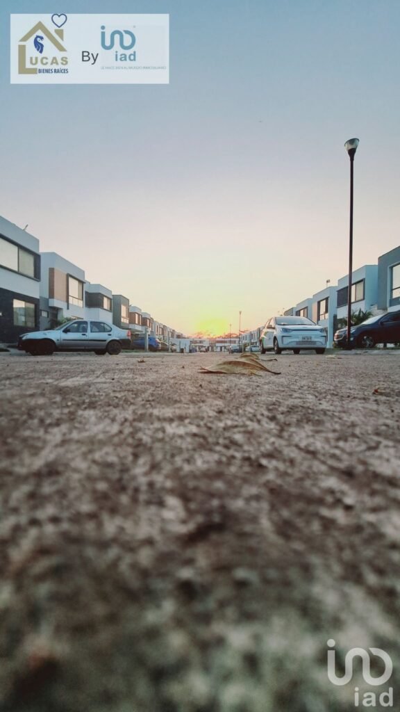 AMPLIA CASA EN RENTA DE 3 RECAMARAS ZONA INDUSTRIAL