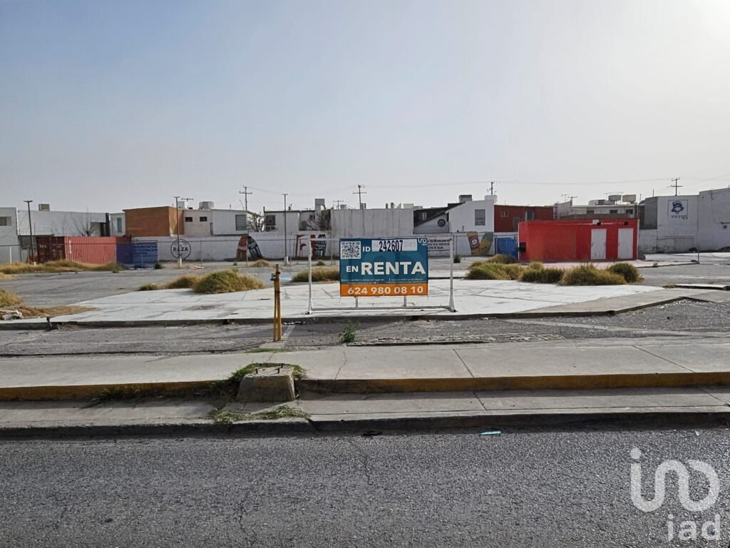 Terreno en Renta en la Raza