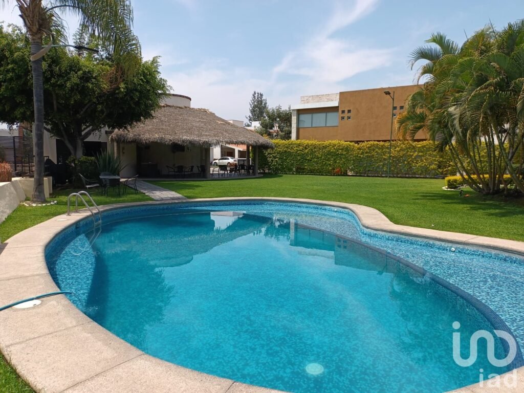 RESIDENCIAL EN JIUTEPEC PRECIO A TRATAR