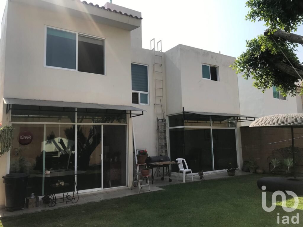 RESIDENCIAL EN JIUTEPEC PRECIO A TRATAR