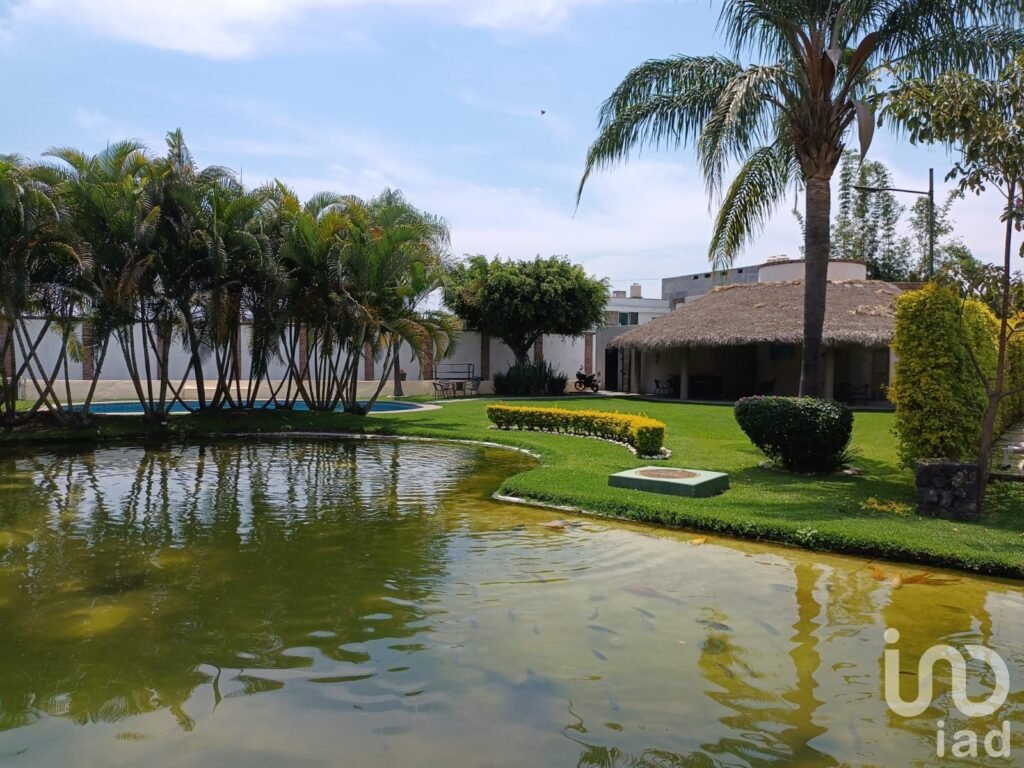 RESIDENCIAL EN JIUTEPEC PRECIO A TRATAR