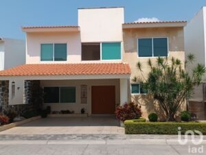 RESIDENCIAL EN JIUTEPEC PRECIO A TRATAR RESIDENCIAL EN JIUTEPEC PRECIO A TRATAR