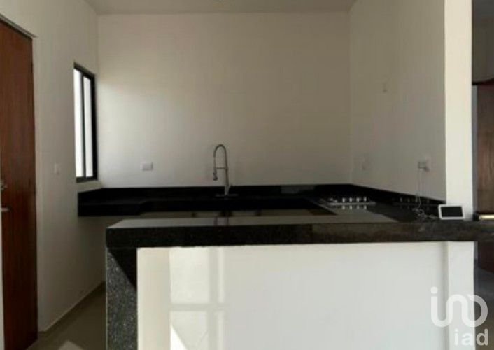 Venta de casa en privada en Conkal, Yucatán.