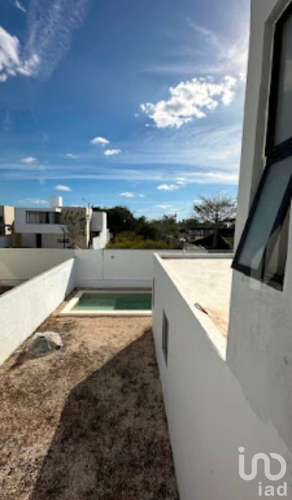 Venta de casa en privada en Conkal, Yucatán.