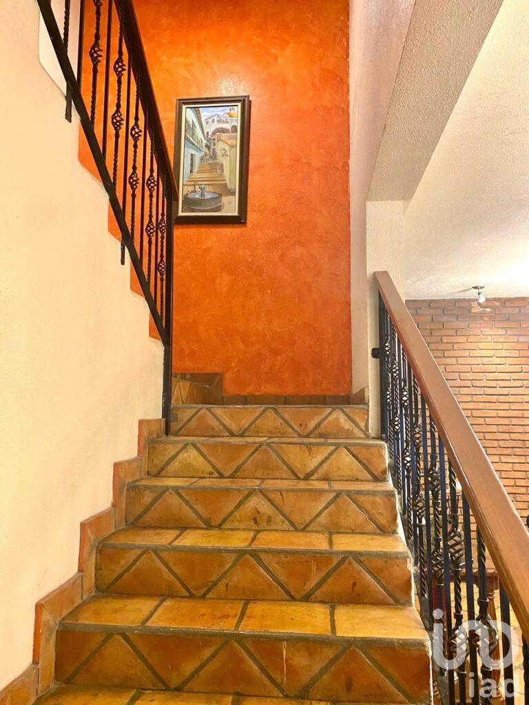 VENTA DE RESIDENCIA EN CERRADA DEL SOL