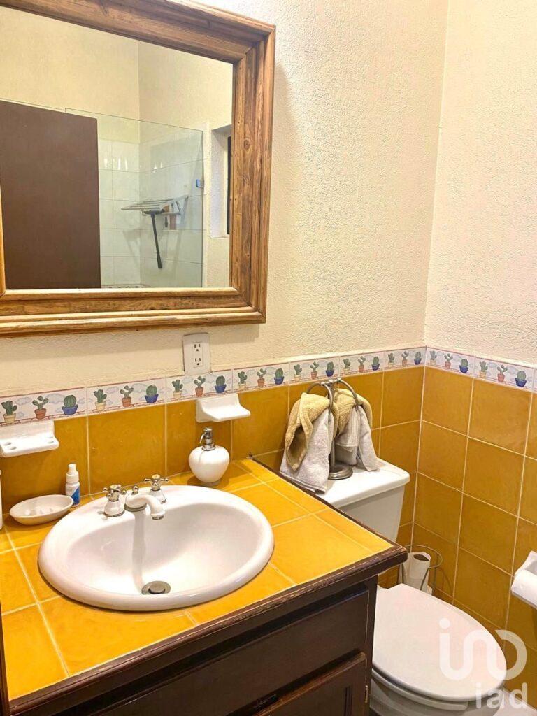 VENTA DE RESIDENCIA EN CERRADA DEL SOL