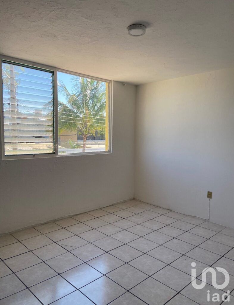 Conjunto de departamentos en Colonia Juan Manuel Vallarta